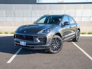 Certified 2026 Porsche Macan AWD/4WD video 1