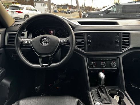 Used 2018 Volkswagen Atlas SE AWD/4WD image 17