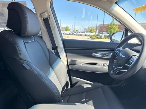 New 2026 Genesis GV70 2.5T Select image 14