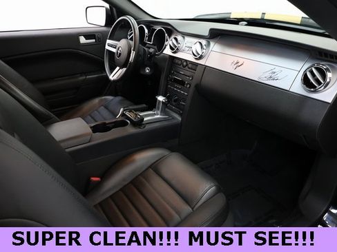 Used 2006 Ford Mustang GT image 18