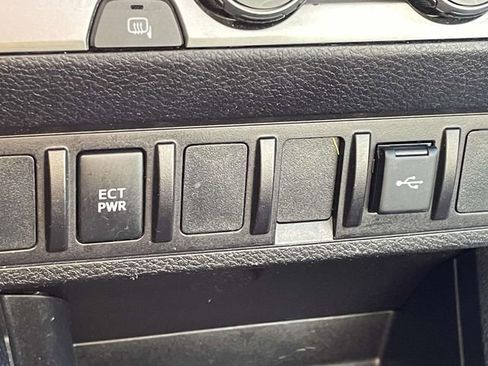 Used 2020 Toyota Tacoma SR RWD image 27