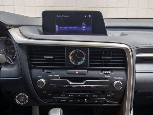 Used 2019 Lexus RX 350L FWD w/ Premium Package image 28