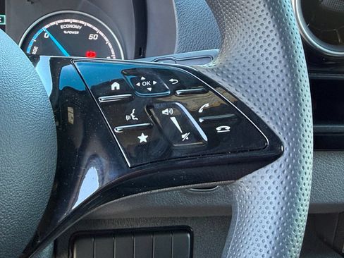 New 2025 Mercedes-Benz eSprinter 170 Cargo image 24