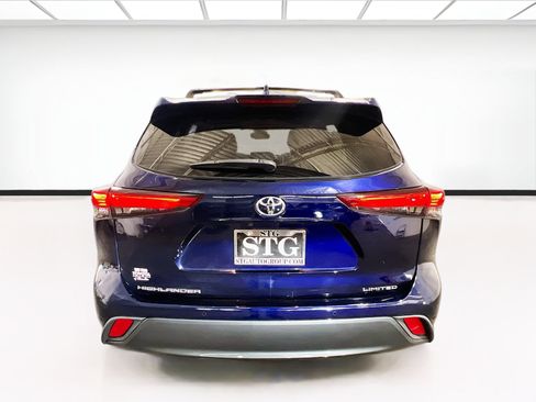 Used 2021 Toyota Highlander Limited FWD image 5