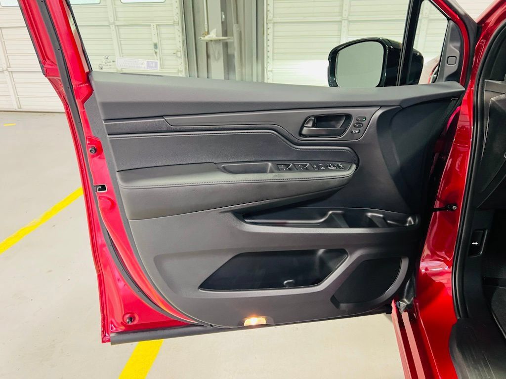 New 2026 Honda Odyssey Sport-L image 27