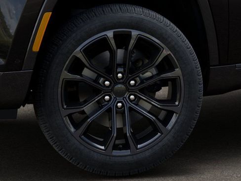 New 2026 Jeep Grand Wagoneer Summit image 8