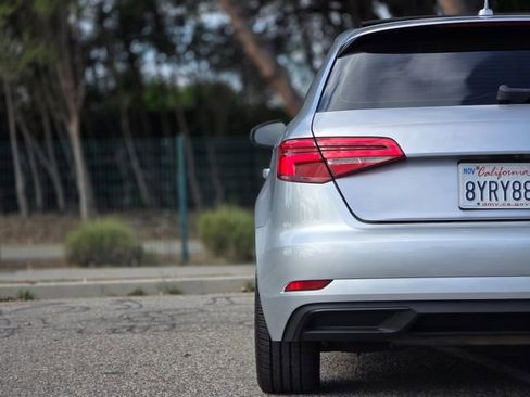 Used 2017 Audi A3 e-tron Premium FWD image 8