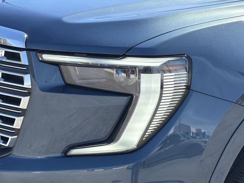 Used 2024 GMC Acadia Denali w/ Super Cruise Package image 33