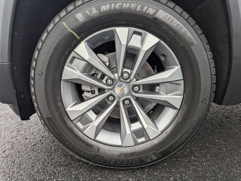 New 2026 Chevrolet Equinox LT w/ Convenience Package II image 14