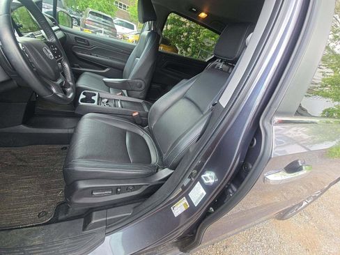 Used 2023 Honda Odyssey EX-L image 6