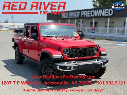 Used 2024 Jeep Gladiator Sport