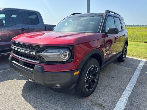New 2026 Ford Bronco Sport Outer Banks AWD/4WD image 8