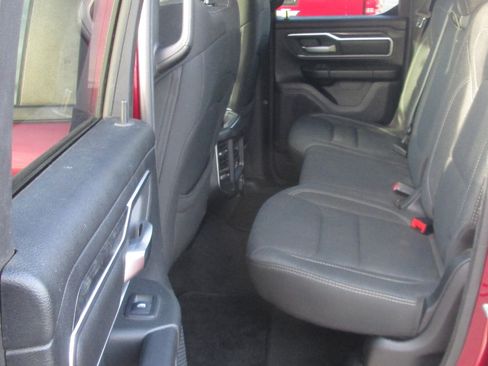 Used 2019 RAM 1500 Big Horn image 14