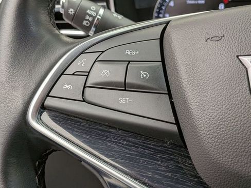 Certified 2023 Cadillac XT5 Premium Luxury w/ LPO, Floor Liner Package image 11