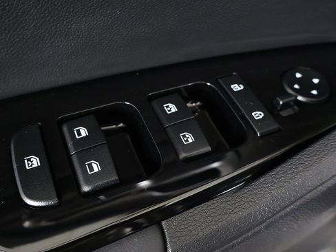 Certified 2025 Kia Sportage EX image 37