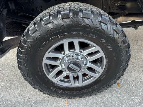 Used 2017 Ford F250 Lariat w/ Lariat Value Package image 36