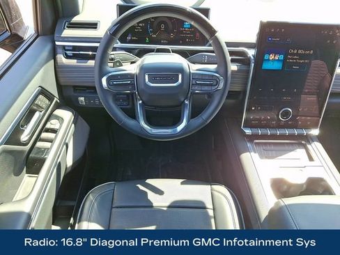 Used 2025 GMC Sierra EV Denali image 3