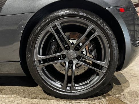 Used 2009 Audi R8 V8 image 32