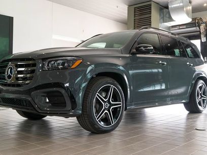 New 2026 Mercedes-Benz GLS 450 4MATIC