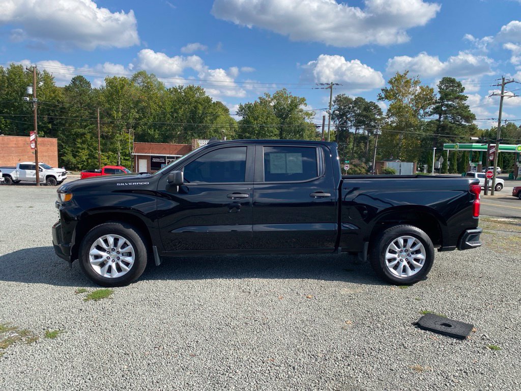 Used 2020 Chevrolet Silverado 1500 Custom w/ Custom Value Package RWD image 6