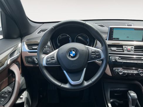Used 2018 BMW X1 xDrive28i w/ Premium Package AWD/4WD image 13