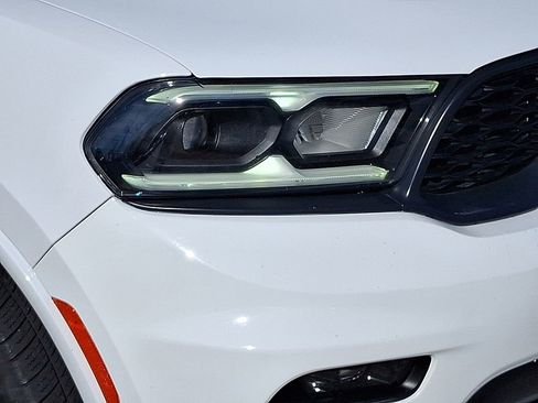 Used 2023 Dodge Durango GT image 9