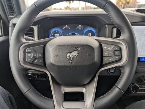 New 2025 Ford Bronco Big Bend w/ Black Diamond Package AWD/4WD image 24