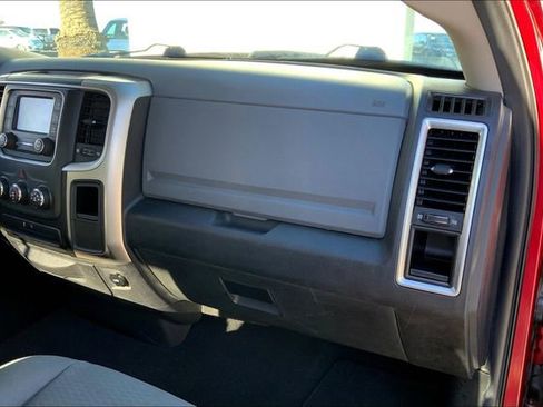 Used 2014 RAM 1500 Classic SLT image 16