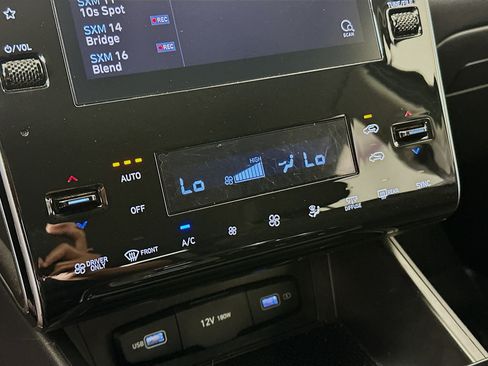 Used 2022 Hyundai Tucson Blue AWD/4WD image 23