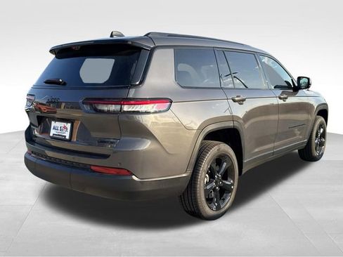 New 2025 Jeep Grand Cherokee L Limited w/ Luxury Tech Group II RWD image 9