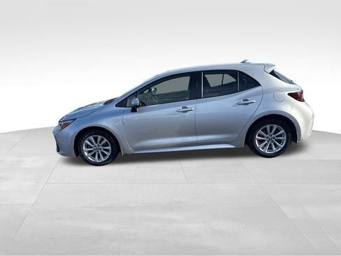 Used 2023 Toyota Corolla SE image 2