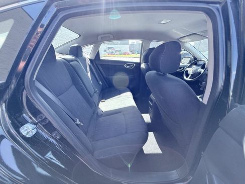 Used 2019 Nissan Sentra SV FWD image 12