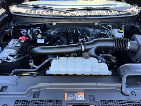 Used 2025 Ford Expedition Max Active RWD image 37