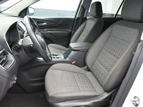 Used 2024 Chevrolet Equinox LT FWD image 22