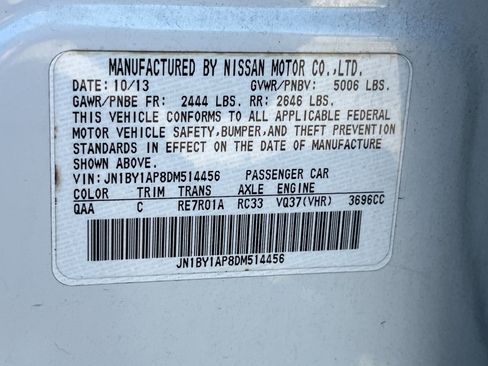 Used 2013 INFINITI M37 w/ Premium Pkg image 9