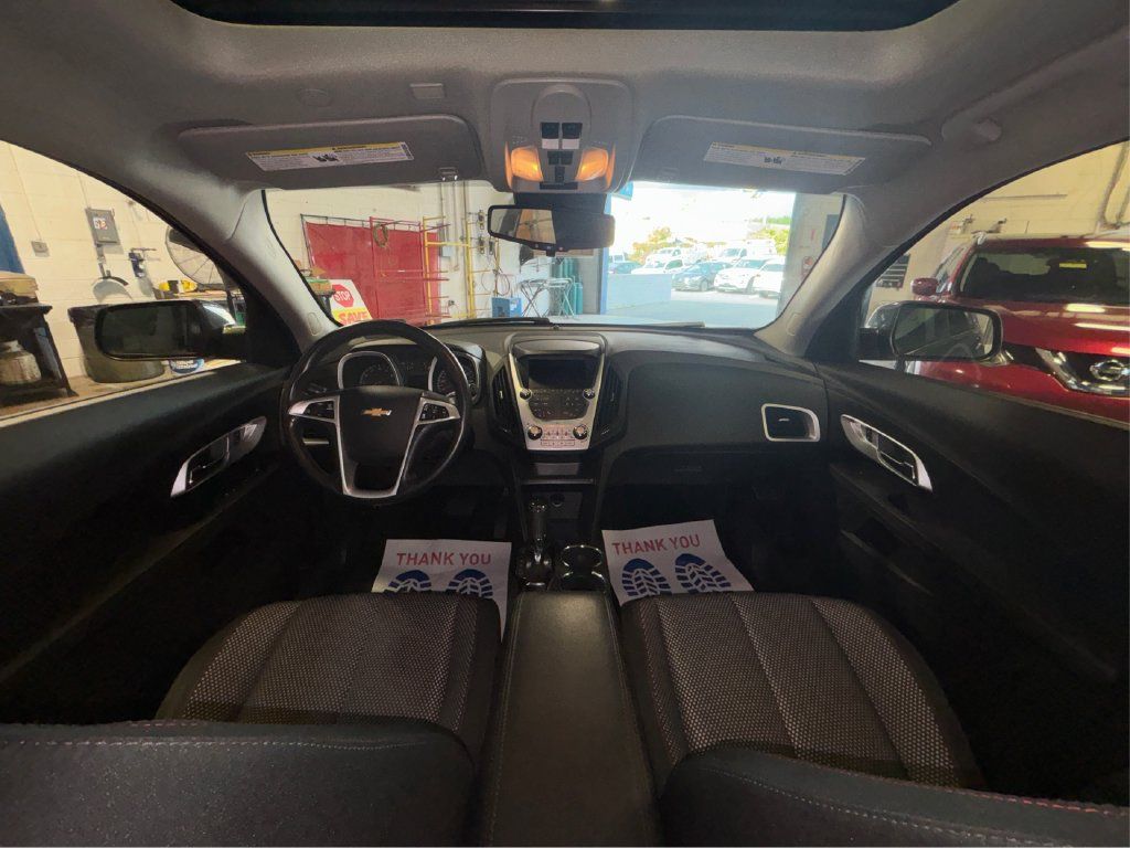 Used 2017 Chevrolet Equinox LT w/ Convenience Package AWD/4WD image 26