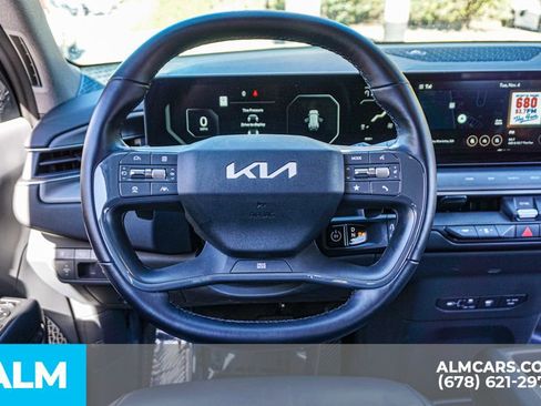 Used 2024 Kia EV9 Light Long Range image 30
