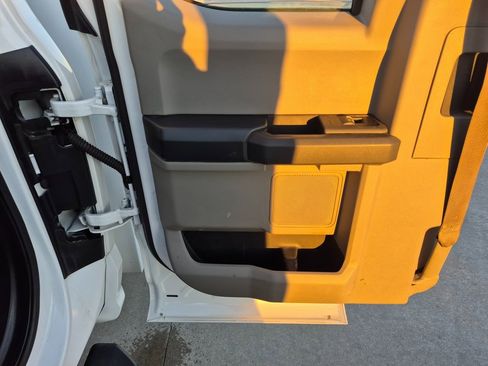 Used 2019 Ford F250 XL w/ XL Value Package image 14