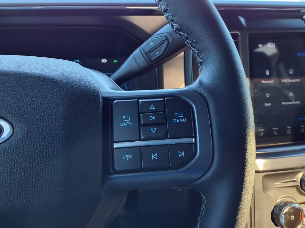Used 2026 Ford F350 Lariat w/ Lariat Ultimate Package AWD/4WD image 9