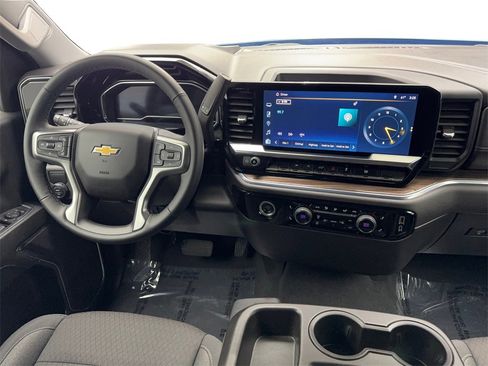 Used 2024 Chevrolet Silverado 1500 LT image 52
