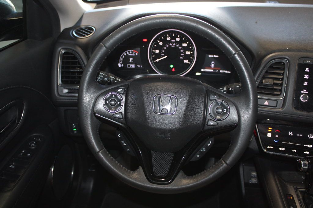 Used 2019 Honda HR-V Touring image 10