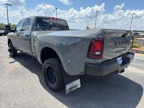 New 2026 RAM 3500 Tradesman w/ Commercial Features Package AWD/4WD image 3