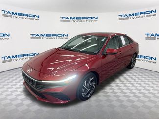 Used 2025 Hyundai Elantra Limited FWD video 1