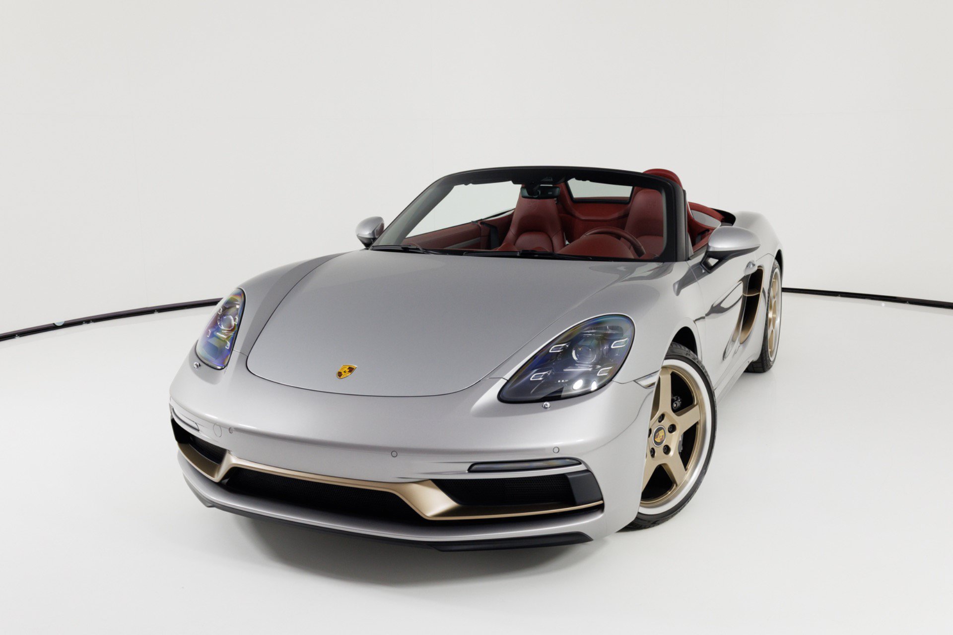 Used 2021 Porsche 718 Boxster RWD image 57