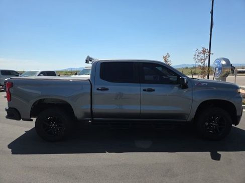 Used 2021 Chevrolet Silverado 1500 LT Trail Boss w/ Convenience Package II AWD/4WD image 8
