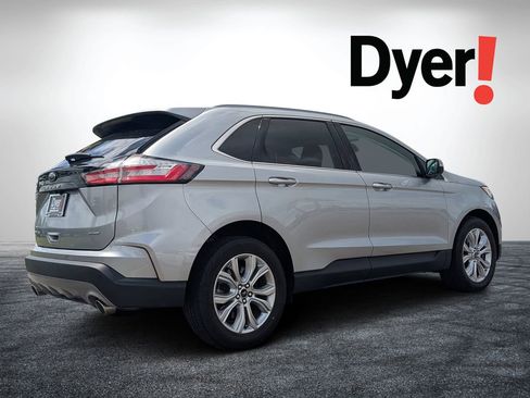 Used 2024 Ford Edge Titanium AWD/4WD image 3