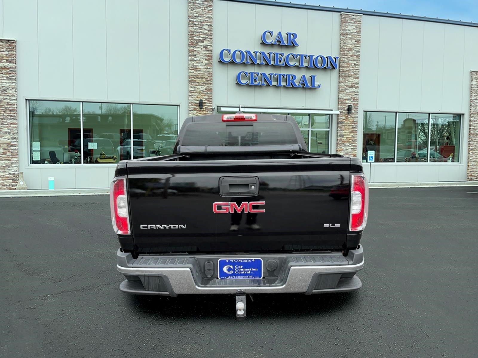 Used 2016 GMC Canyon SLE w/ Nightfall Edition AWD/4WD image 3