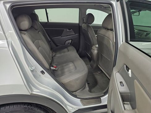 Used 2013 Kia Sportage LX w/ Convenience Pkg image 6