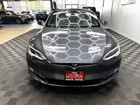 Used 2018 Tesla Model S 75D image 5