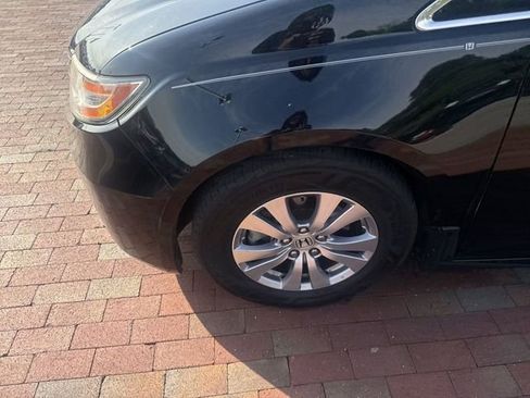 Used 2014 Honda Odyssey EX-L image 2